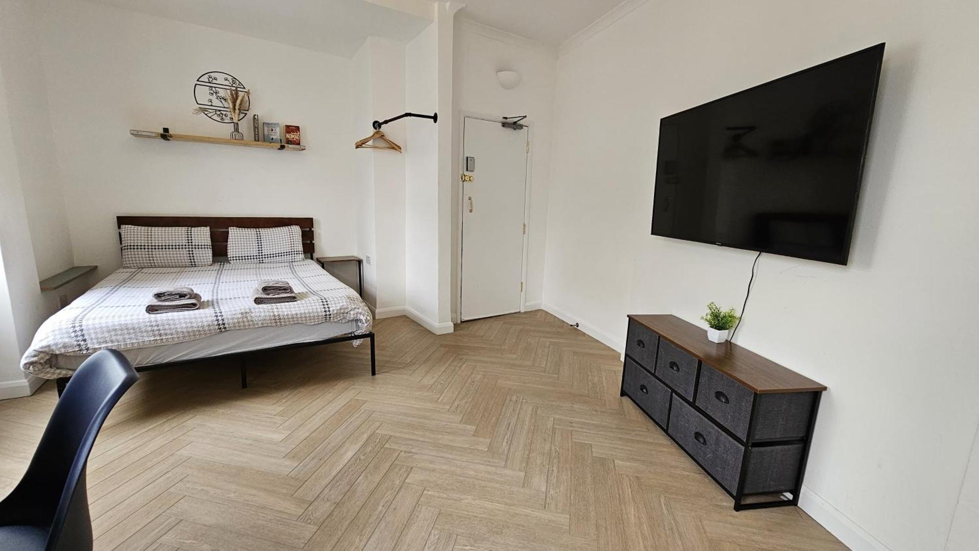 Newly Renovated Studios & Ensuite Rooms! - Camberwell Лондон Екстер'єр фото