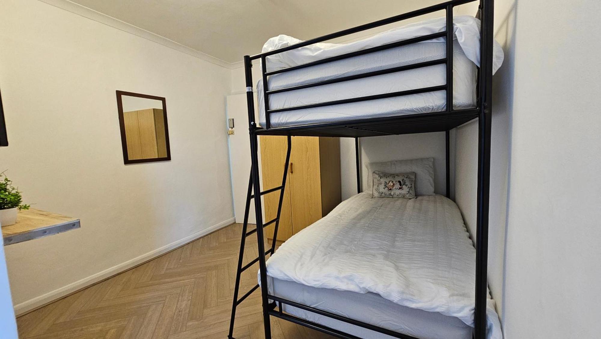 Newly Renovated Studios & Ensuite Rooms! - Camberwell Лондон Екстер'єр фото