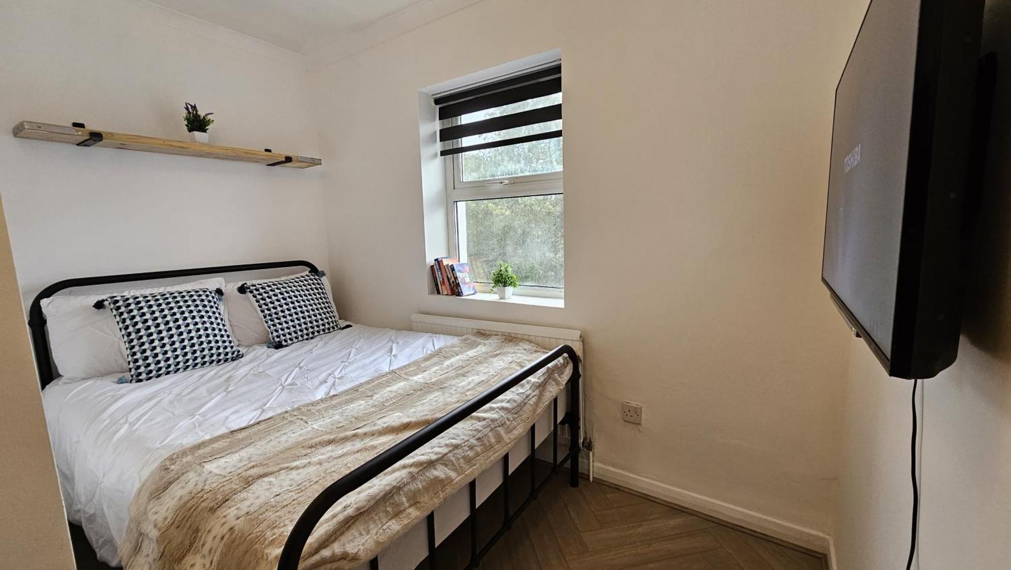 Newly Renovated Studios & Ensuite Rooms! - Camberwell Лондон Екстер'єр фото