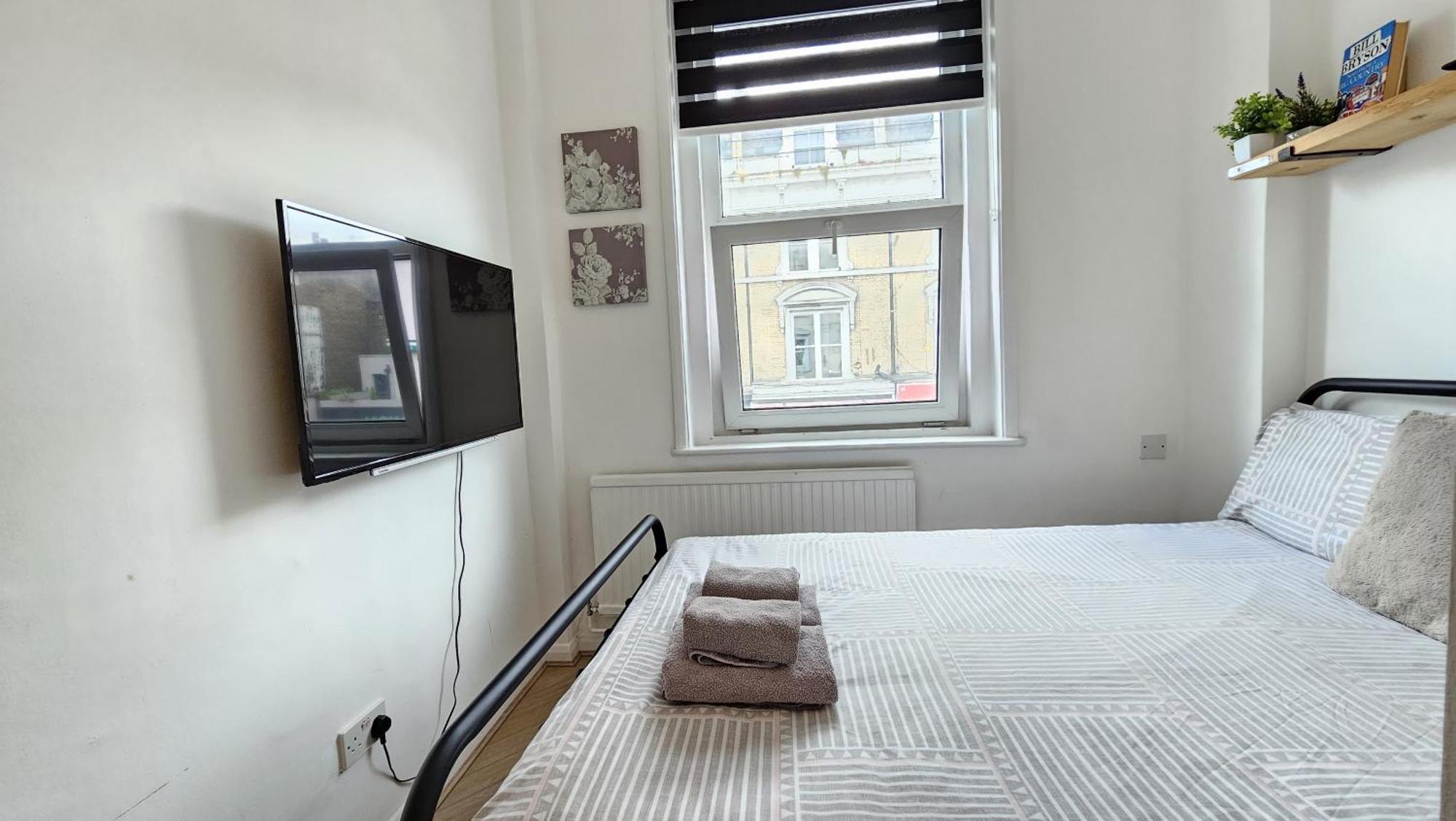 Newly Renovated Studios & Ensuite Rooms! - Camberwell Лондон Екстер'єр фото